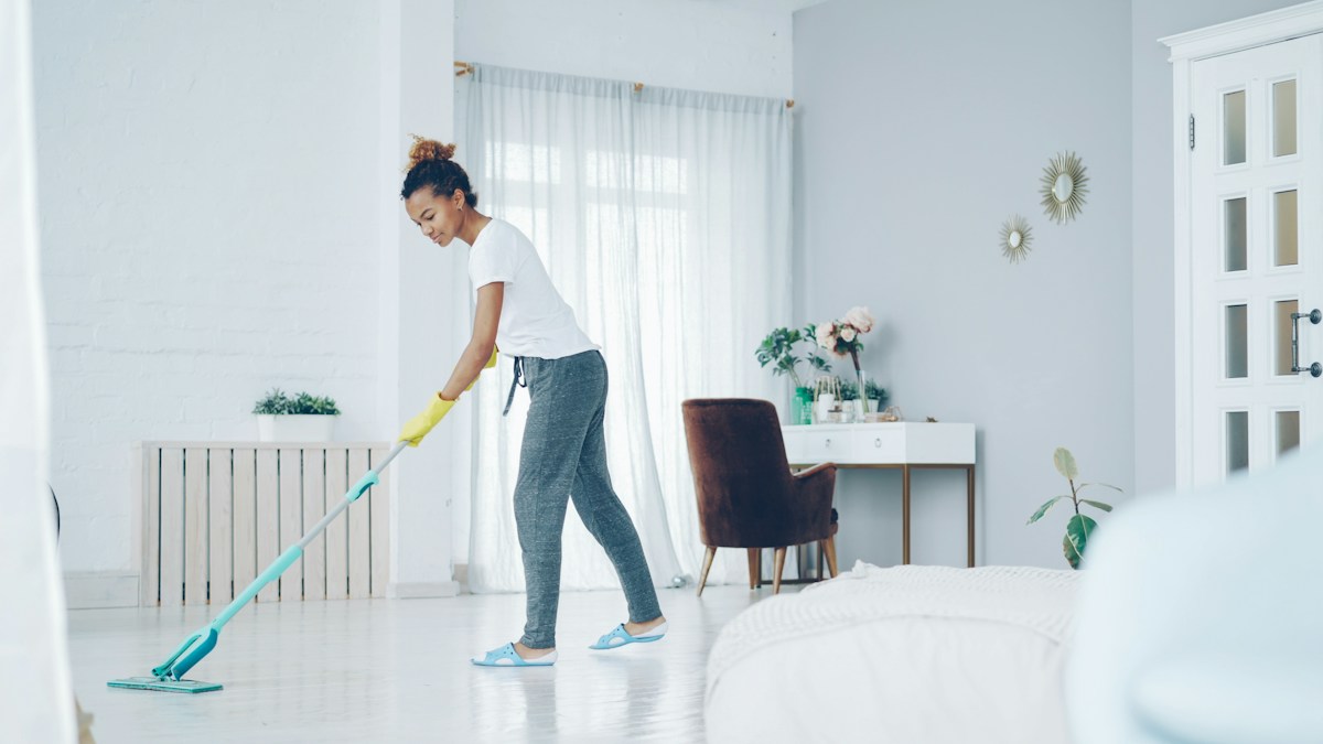 6 Best Spray Mops & Microfiber Floor Cleaners Under ₹999 for Indian Homes (2026)